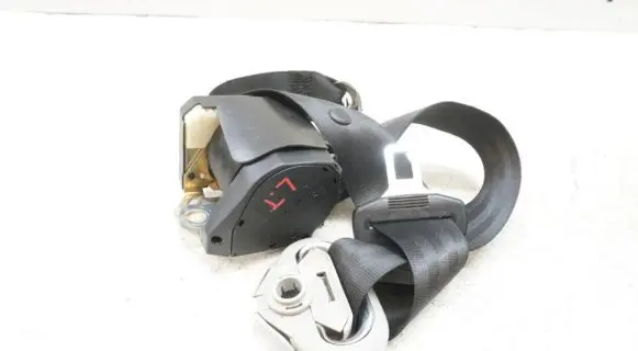 Volkswagen New Beetle Rear seatbelt 1C0857805