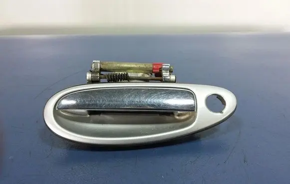 Nissan Maxima Front door exterior handle 