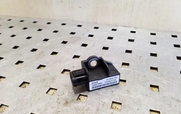 Honda CR-V Airbag deployment crash/impact sensor 5WK43786 77970SWAE113M4