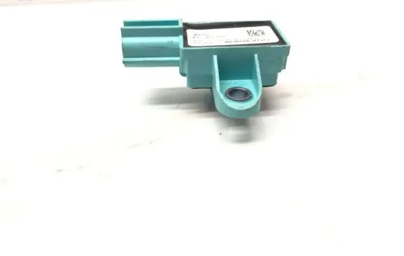 Audi A6 S6 C6 4F Airbag deployment crash/impact sensor 8K0955557C 5WK4380902