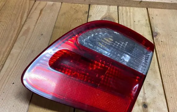 Mercedes-Benz E W211 Tailgate rear/tail lights A2118201464 2118201464