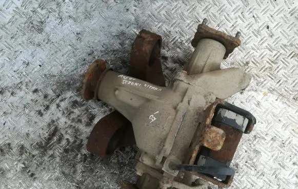 Suzuki Grand Vitara II Rear differential