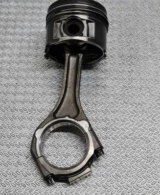 Opel Signum Piston with connecting rod