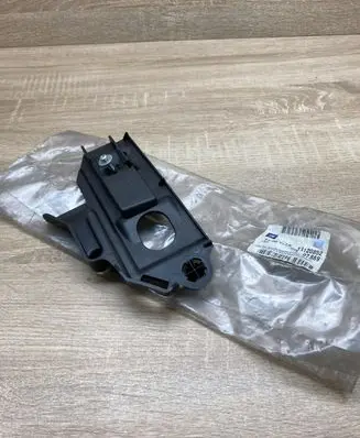 Opel Corsa C Fender mounting bracket 13120852 1406189
