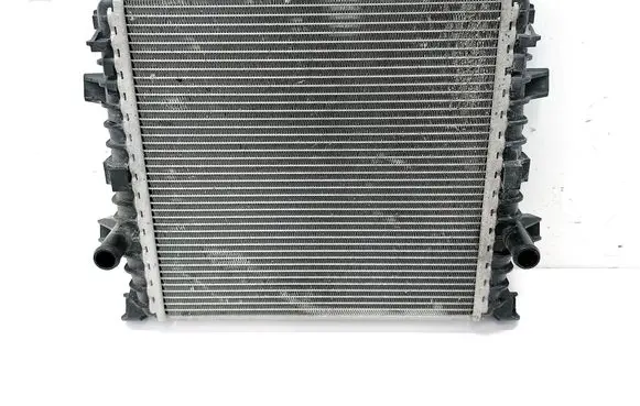 Audi Q7 4L Optional radiator 7L8121212