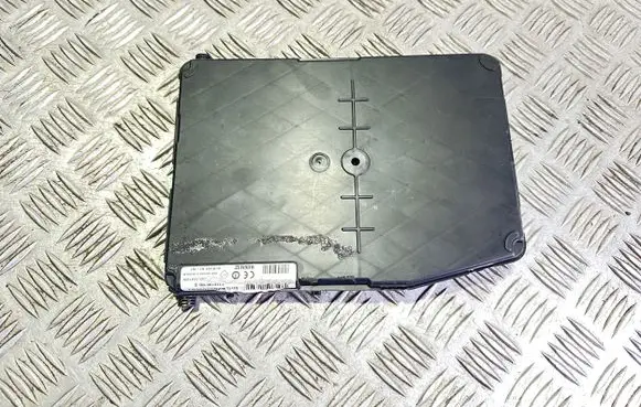 Renault Megane II Comfort/convenience module 8200309691