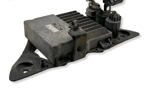 Toyota RAV 4 (XA30) Fuel injection control unit/module 8987120070 1310001371