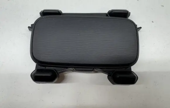 Suzuki Swift II Front bumper upper radiator grill 7178179S0