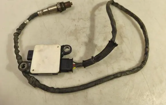 Renault Trafic III (X82) Lambda probe sensor 227937820R HMLGT8739R 23902