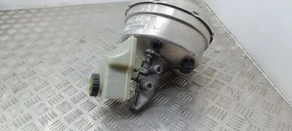 Mercedes-Benz ML W166 Brake booster A1664300530L