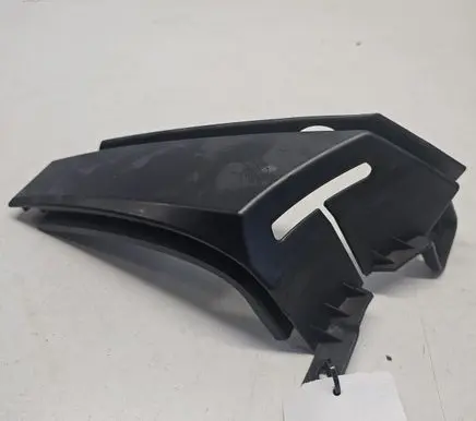 BMW 5 E60 E61 Seat belt trim 7038353