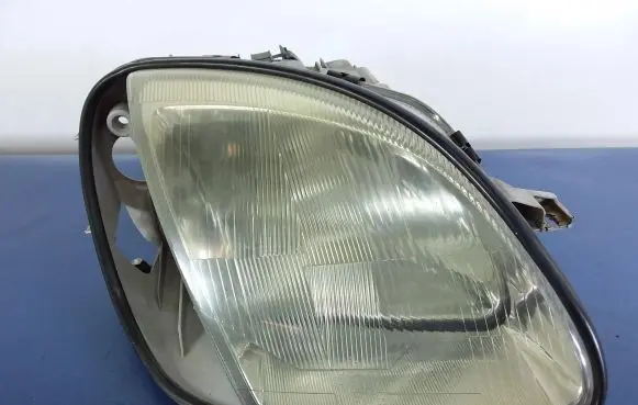 Mercedes-Benz SLK R170 Headlight/headlamp A1708200261