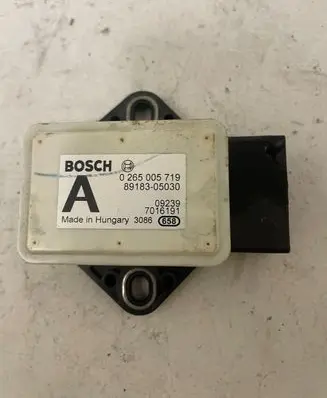 Toyota Verso ESP acceleration yaw rate sensor 8918305030