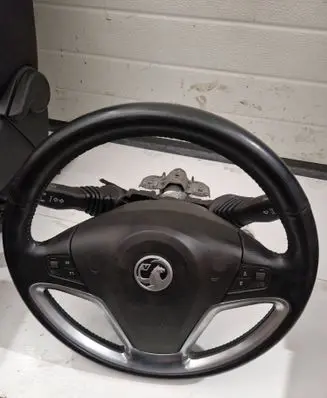 Opel Antara Steering wheel FCD33115QJ8