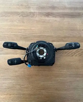 BMW X1 E84 Steering wheel 9169763 9169765