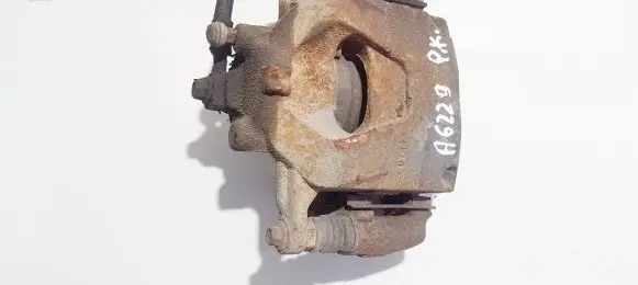 Chevrolet Cruze Front brake caliper