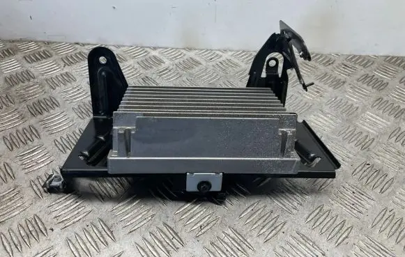 BMW 7 F01 F02 F03 F04 Sound amplifier 9233728