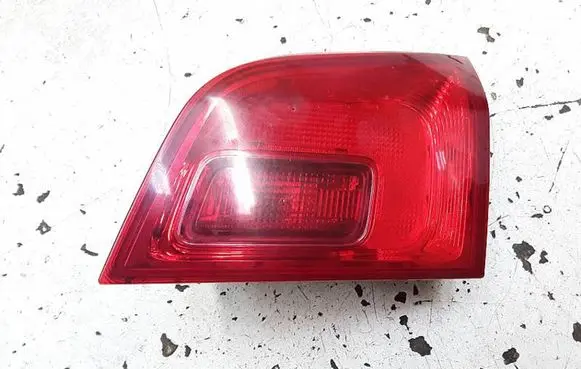 Opel Astra H Tailgate rear/tail lights 13282249