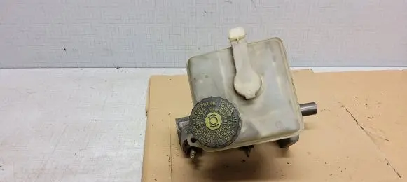 Volvo S60 Brake fluid reservoir 03360884532 03350884861