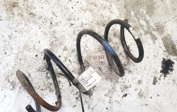 Toyota Auris 150 Front coil spring