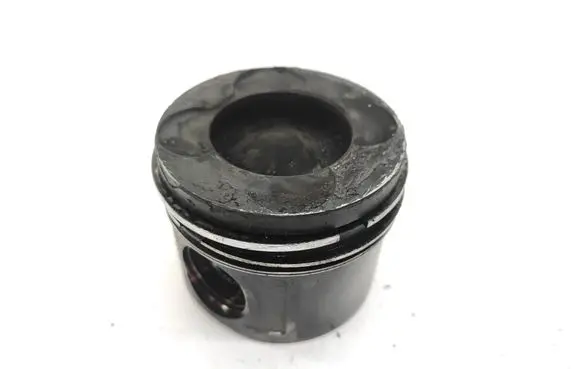 BMW X5 E53 Piston 8408