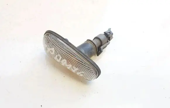 Opel Astra G Front fender indicator light
