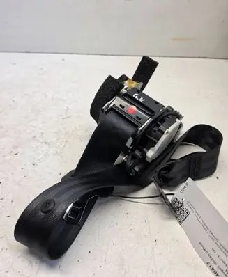 Volvo S60 Rear seatbelt 39818850