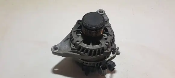 Toyota RAV 4 (XA40) Generator/alternator 1042113293 33061 2706033690