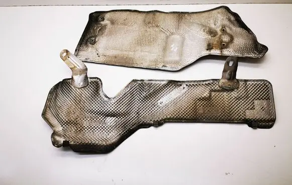 BMW 5 F10 F11 Heat shield in engine bay 7193523 51487193523 7185246