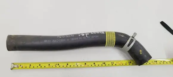 Hyundai Tucson TL Engine coolant pipe/hose 25412D3500