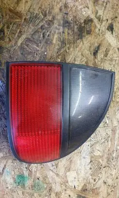 Renault Laguna I Rear/tail lights 7700820051 RS11A