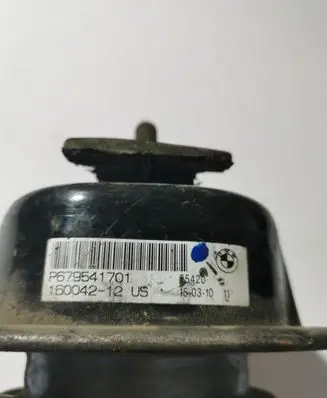 BMW X5 E70 Engine mount bracket 16004212