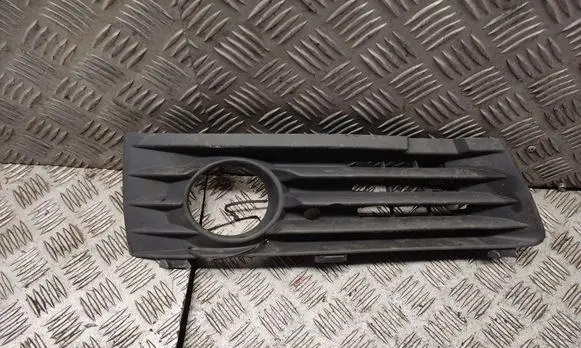 Opel Zafira B Front fog light trim/grill 13124990