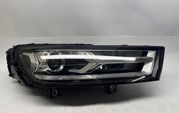 Audi Q7 4L Headlight/headlamp 4M0941006