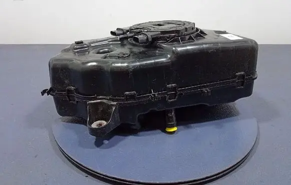 BMW X4 F26 AdBlue liquid reservoir 9488145