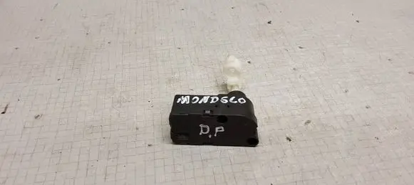 Ford Mondeo Mk III Headlight level adjustment motor 307853307