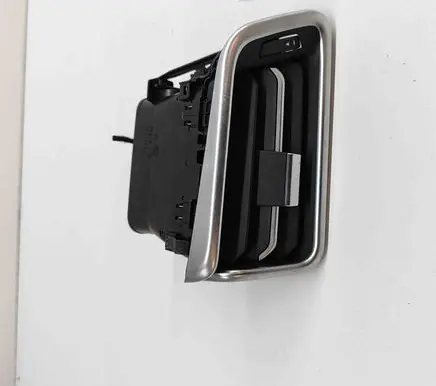 Maserati Ghibli Dashboard air vent grill cover trim 6700190620