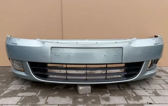 Skoda Octavia Mk2 (1Z) Front bumper 1Z0807221M