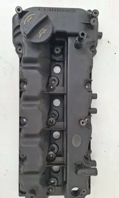 KIA Sportage Rocker cam cover