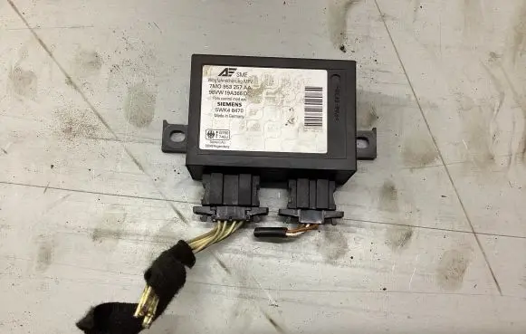 Volkswagen Sharan Immobilizer control unit/module 7M0953257AA 5WK48470