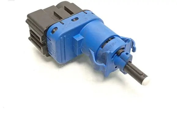 KIA Xceed Brake pedal sensor switch