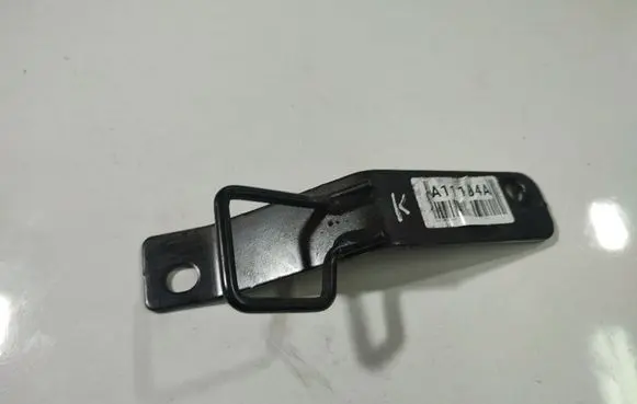 Opel Astra H Rear door lock loop/hook striker 