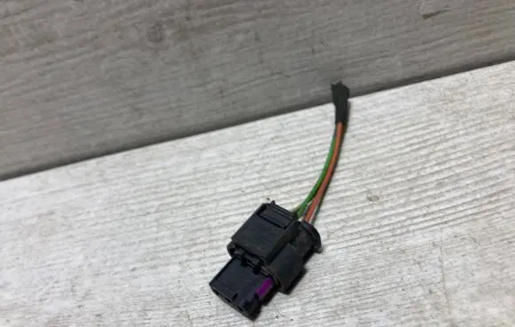 Seat Ateca Parking sensor (PDC) wiring loom 4F0973703