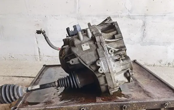 Volvo S60 Automatic gearbox TG81SC P1283148