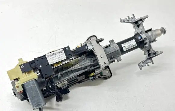 Steering wheel axle set