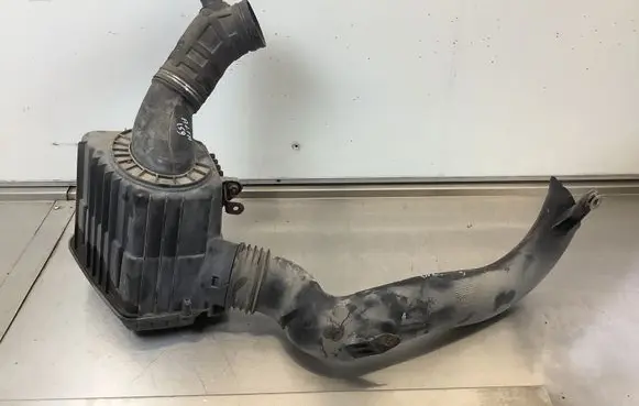 Alfa Romeo 159 Air intake duct part 51782843