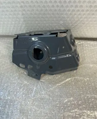 BMW iX Fender mounting bracket 8737202 287336