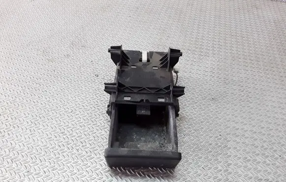 Ashtray (front)