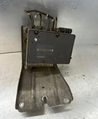 Volvo S60 ABS Pump 8619968 5WK8400 10092504023