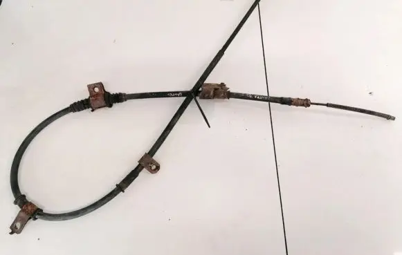 Handbrake/parking brake wiring cable